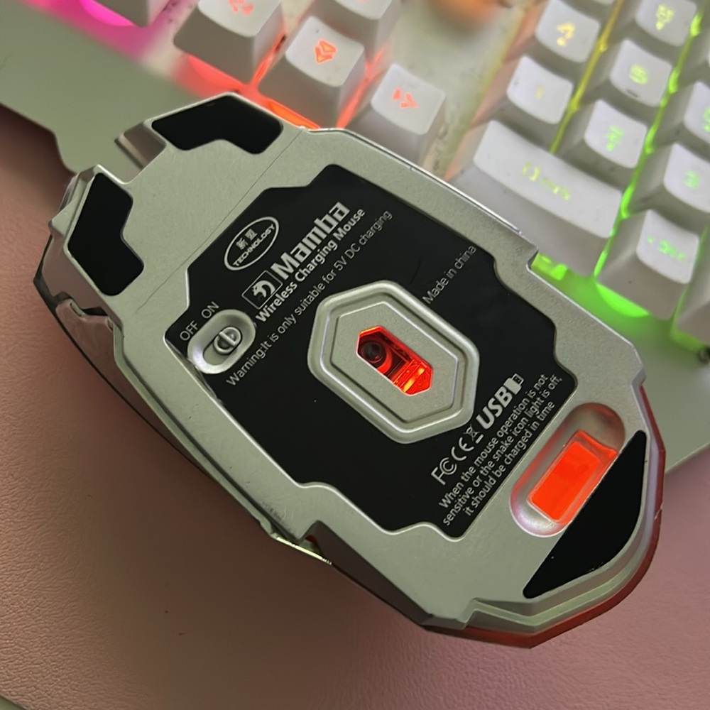 White Gaming Mouse and Keyboard Set - Picture 7 of 8